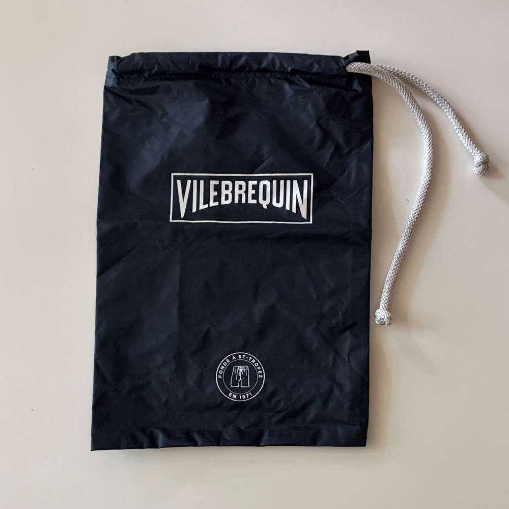 EUC Vilebrequin Black Logo Drawstring waterproof Bag with Gray Rope